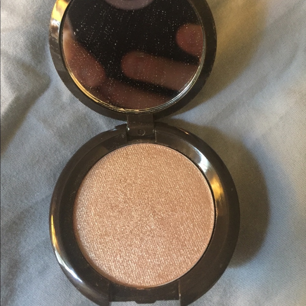 Becca Mini Highlighter Opal